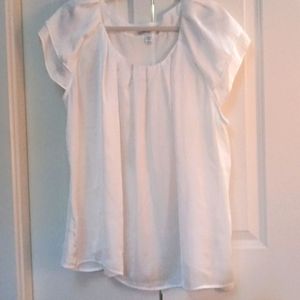 White cap sleeve shell